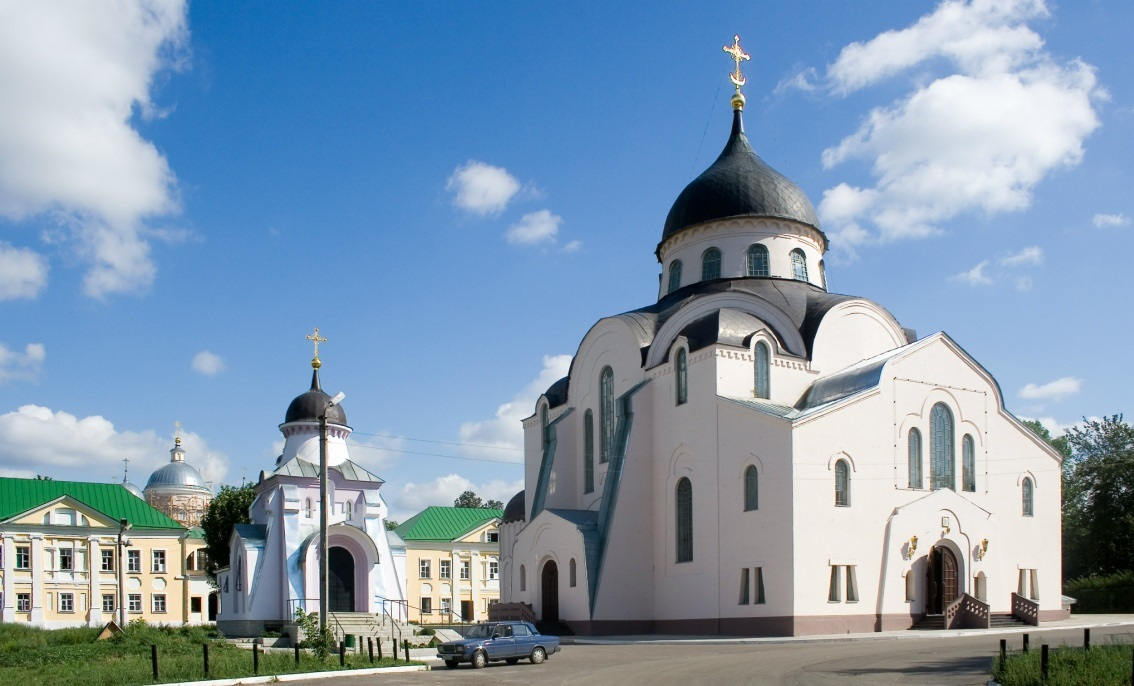  Краткое описание
Тверь, расположенная между Москвой и Санкт-Петербургом, ещё несколько веков назад была одним из крупнейших торговых центров России.-25