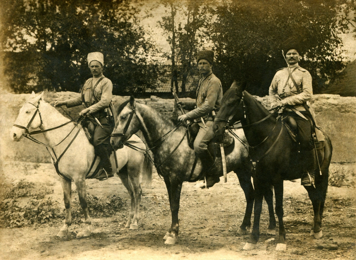 Кубанская кавалерийская. Казачество "казаки на Северном Кавказе" 1860. Кубанские казаки на 1 мировой.