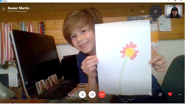 Подарок из далёкой страны по скайпу  на 8 марта от Саши