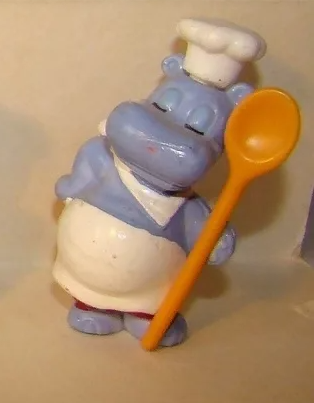 Поварёнок с поварским колпаком из первого набора из 10 бегемотиков под №8.