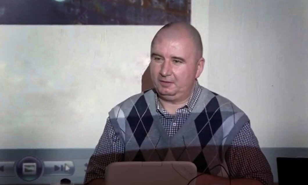 Ученый Артем Михеев.