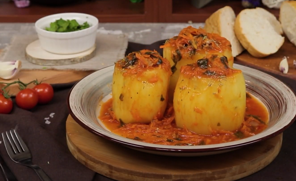 Фаршированный картофель в мультиварке