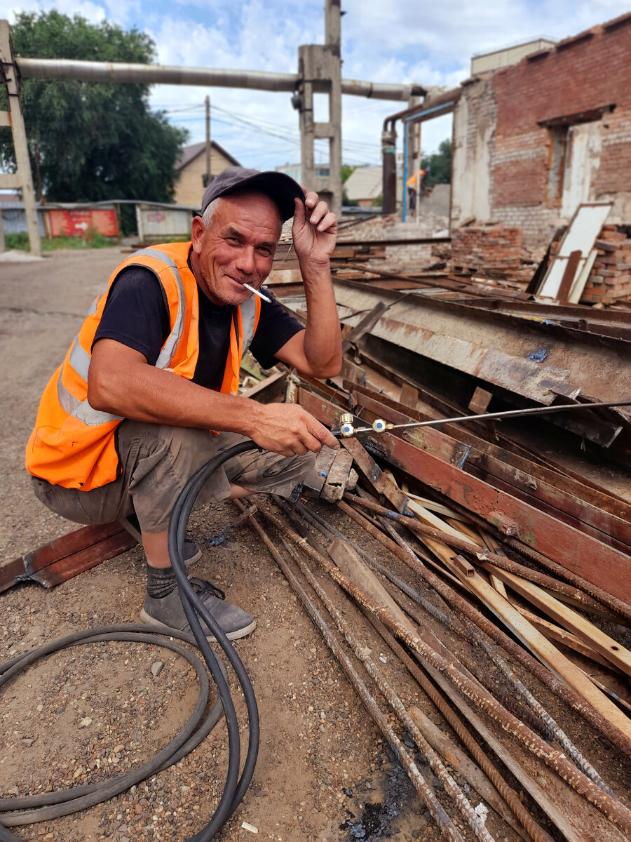 Демонтажем занимаемся уже более 12 лет.