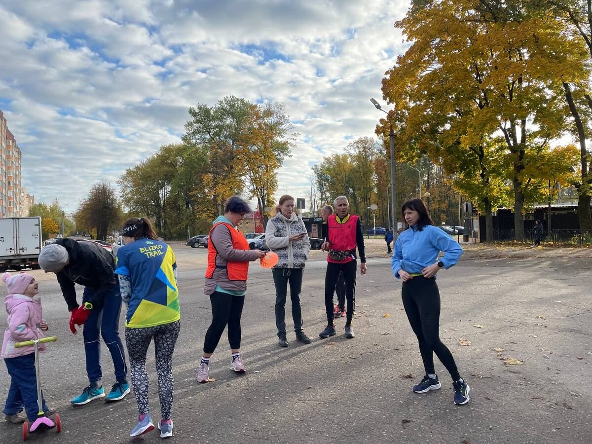 Юлия на 5 вёрст в Смоленске | Про parkrun, парковые забеги, S95, 5 вёрст и  runpark | Дзен