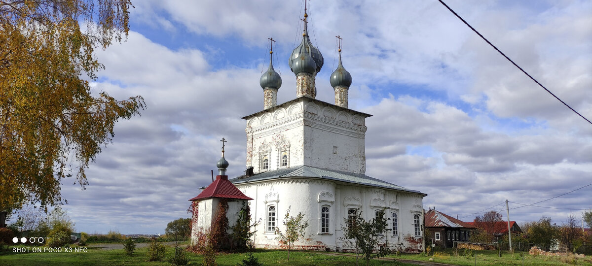 Церковь Николая Чудотворца в Угодичах   