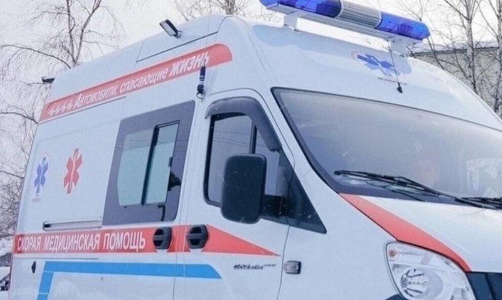    В Новом Уренгое бригада скорой помощи спасла женщину с клинической смертью