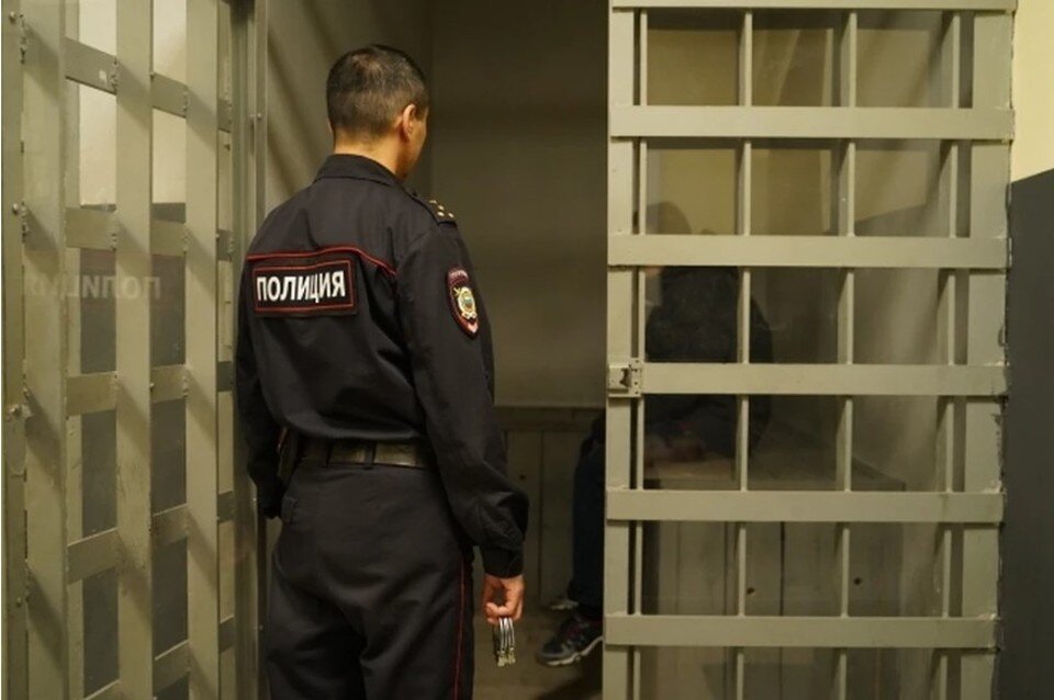     Подозреваемого в угоне "Субару" работника автосервиса задержали в Москве Алика МАКОВА