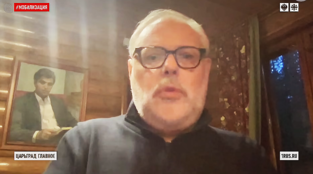 МИХАИЛ ХАЗИН: "НАМ НЕОБХОДИМО СОЗДАТЬ КОМИССИЮ ПО РАССЛЕДОВАНИЮ АНТИРОССИЙСКОЙ ДЕЯТЕЛЬНОСТИ И ПРИГЛАШАТЬ ТУДА ЛЮДЕЙ, ЧТОБЫ ОНИ ПУБЛИЧНО, ПОД КАМЕРЫ, ОТВЕЧАЛИ НА КОНКРЕТНЫЕ ВОПРОСЫ". ФОТО: ЦАРЬГРАД
