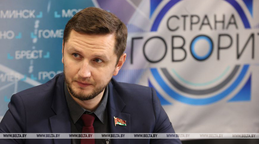    Игорь Завалей