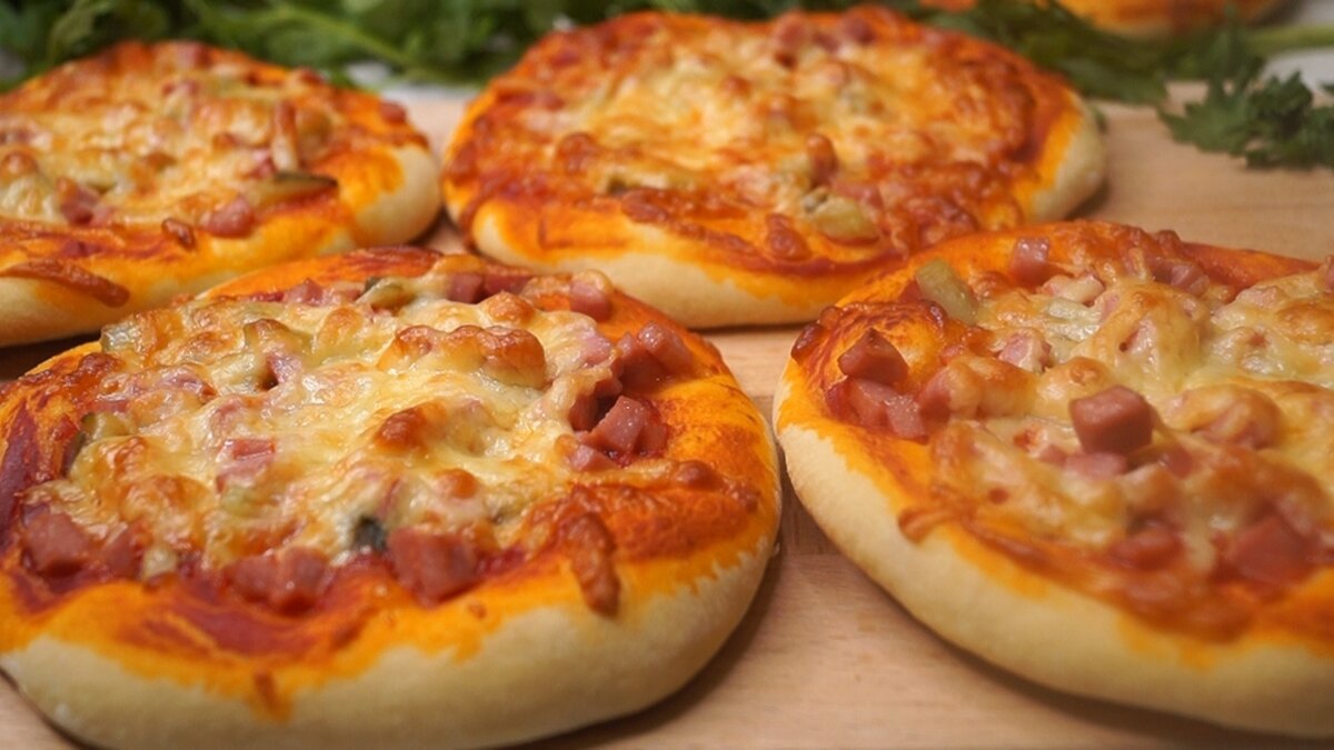 Вкуснейшая домашняя пицца.