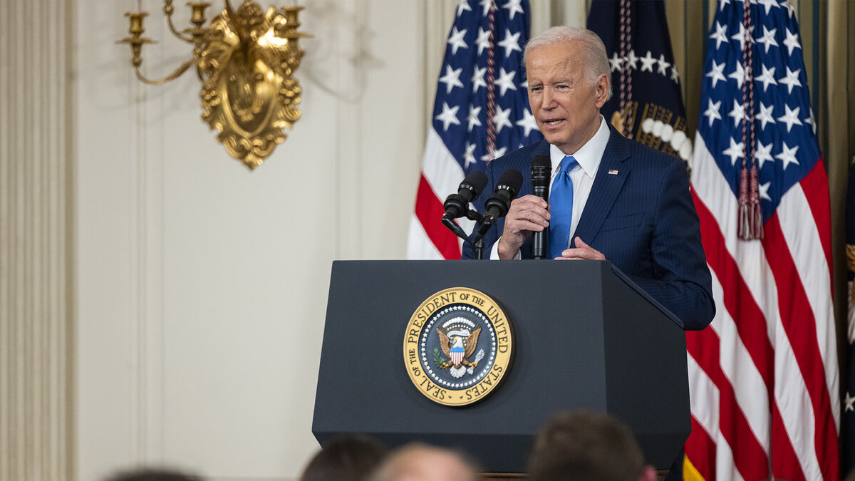     Джо Байден / Gettyimages.ru / Nathan Posner / Anadolu Agency