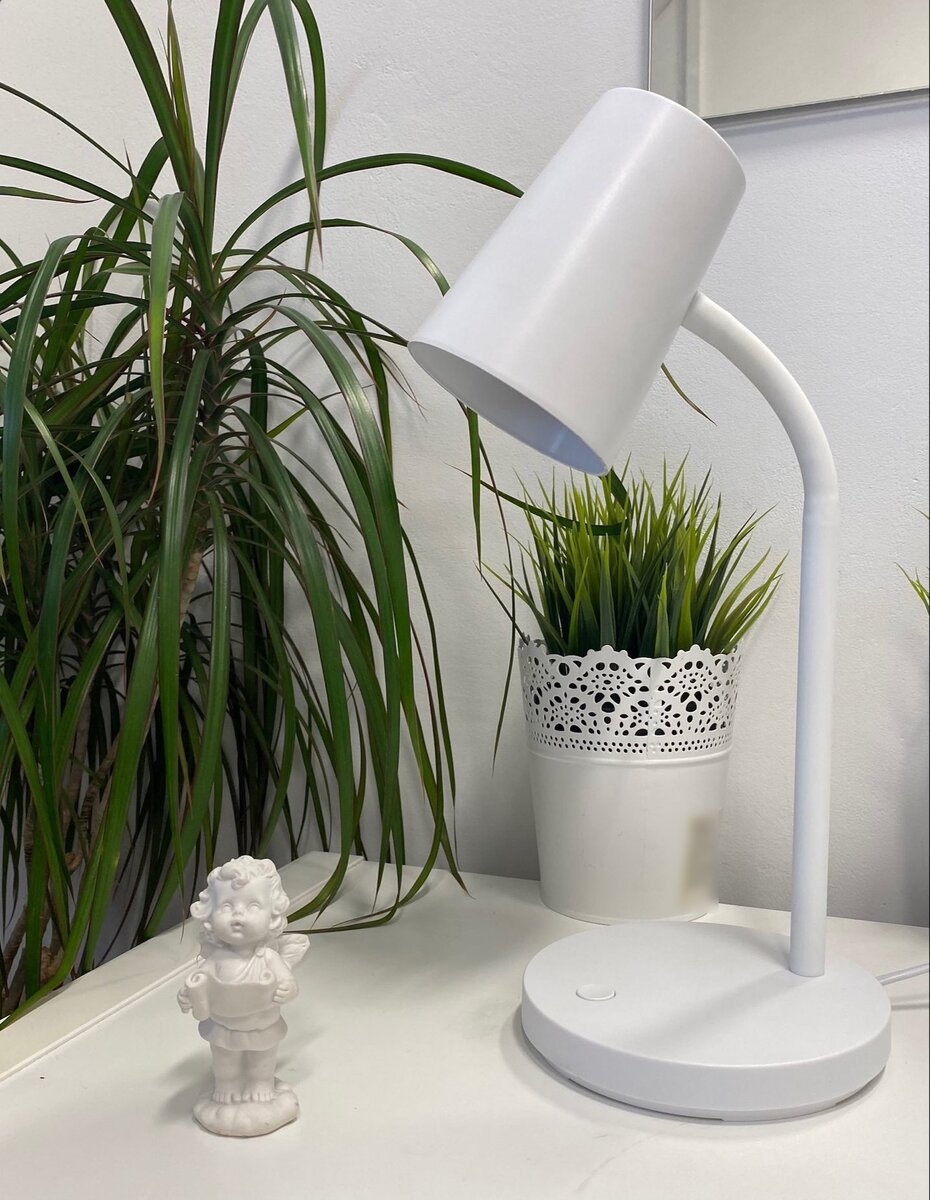 Настольный светильник АВРОРА