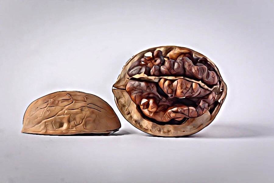 Употребляйте в меру этот прекрасный орех и организм скажет вам «спасибо»!