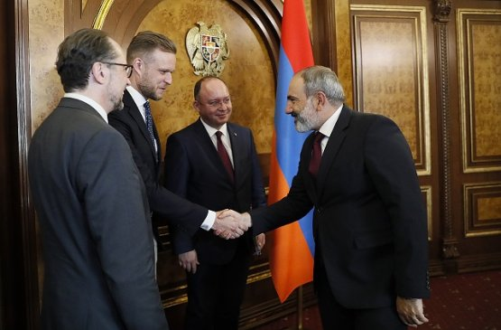 Фото с сайта primeminister.am