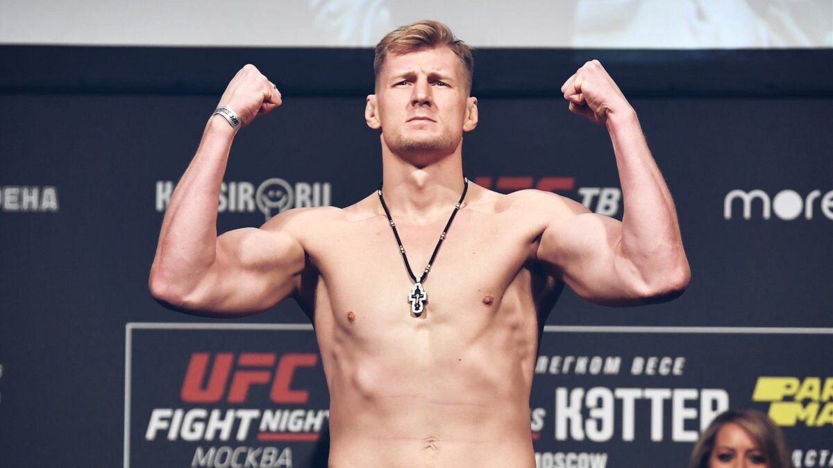 Александр Волков - боец UFC. 