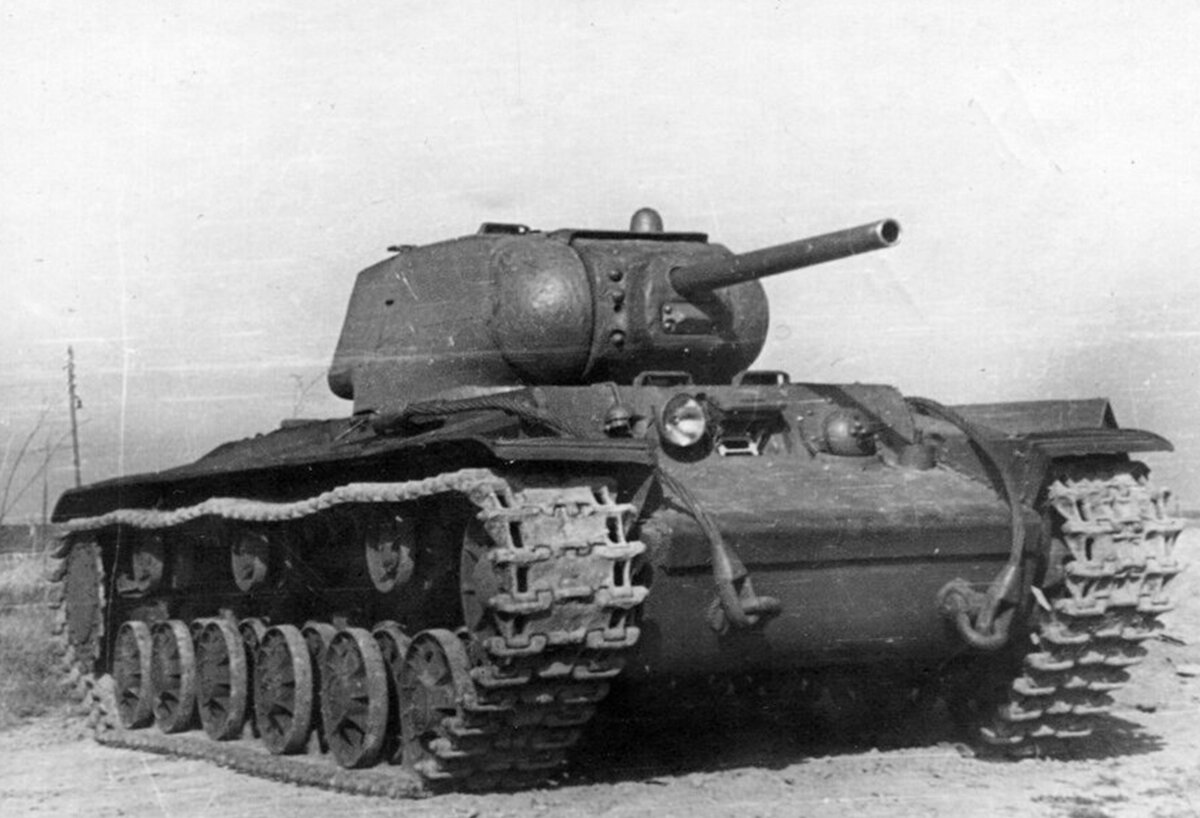 Танк кв-1. Кв 1 л11. Тяжелый танк кв-1с. Кв 1 википедия. Кв-1 1942 года.