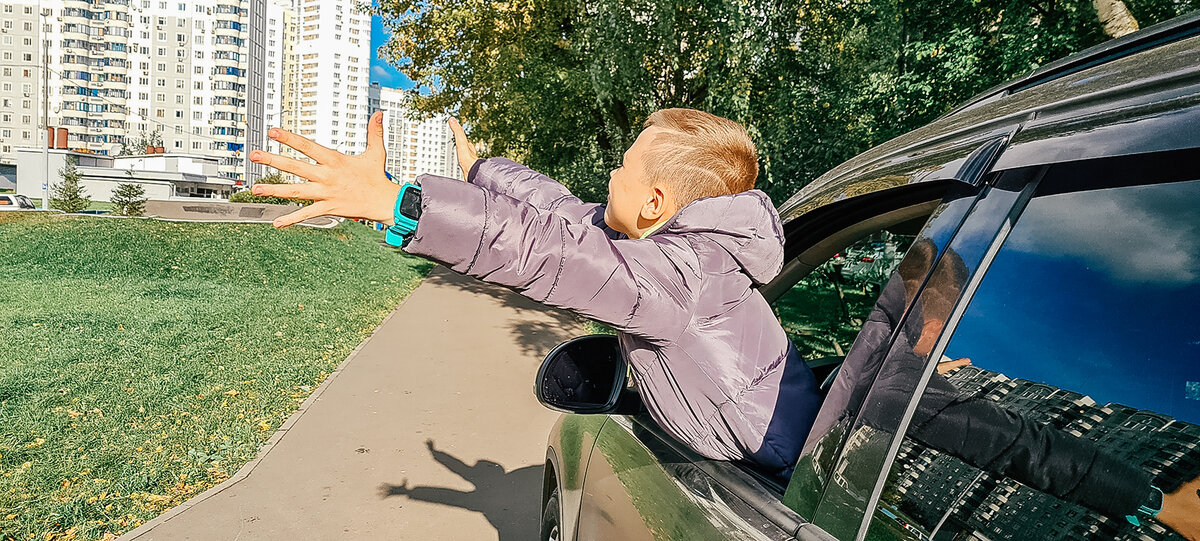 Мегаполис в объятиях. Автор: Михаил Булыгин.