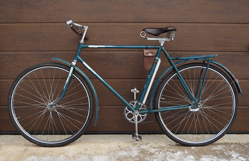 Дорожный велосипед В-120, изготовленный на Фрунзенском Машиностроительном Заводе (г. Фрунзе (ныне Бишкек) Киргизской ССР) в 1963 году. Из коллекции Веломузея Андрея Мятиева.