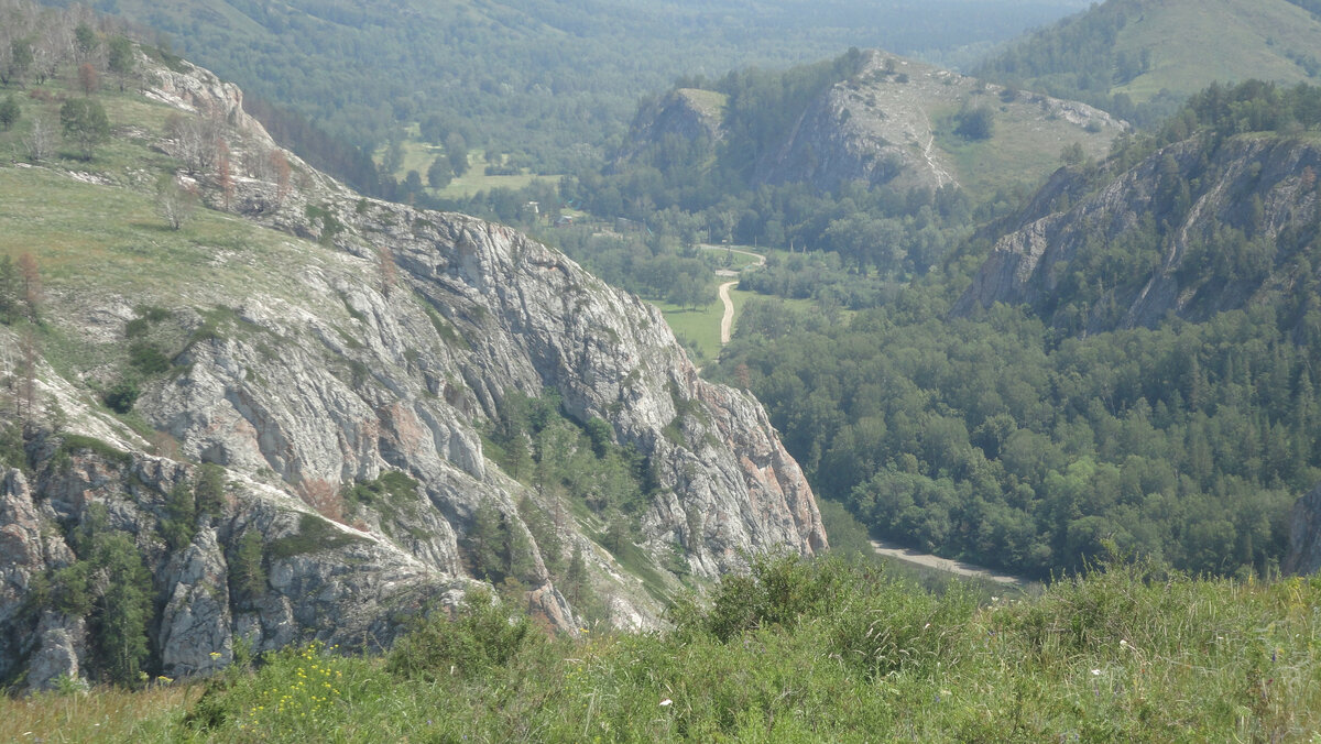 Мурадымовское ущелье, вид со смотровой площадки