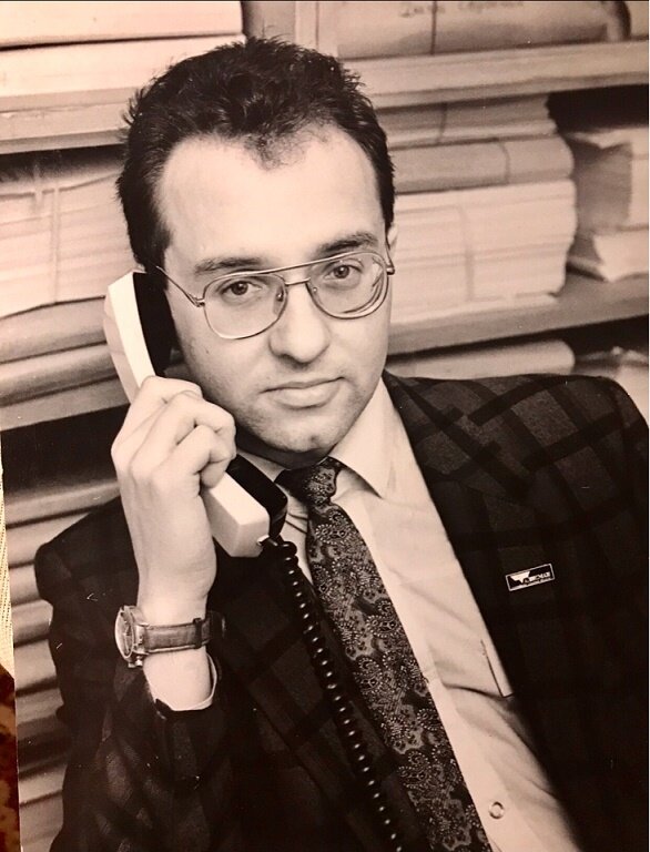 В первом офисе АСО "Талисман" на улице Зинина 8/14. Фото из семейного архива Федоренковых.