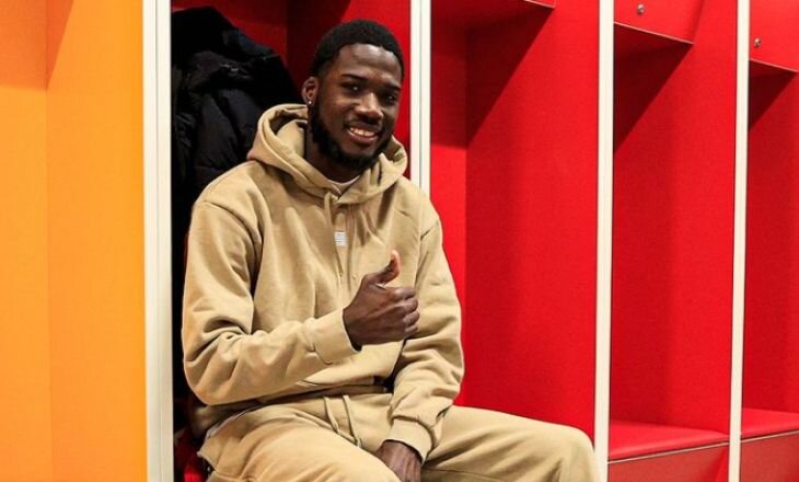 Шамар Николсон