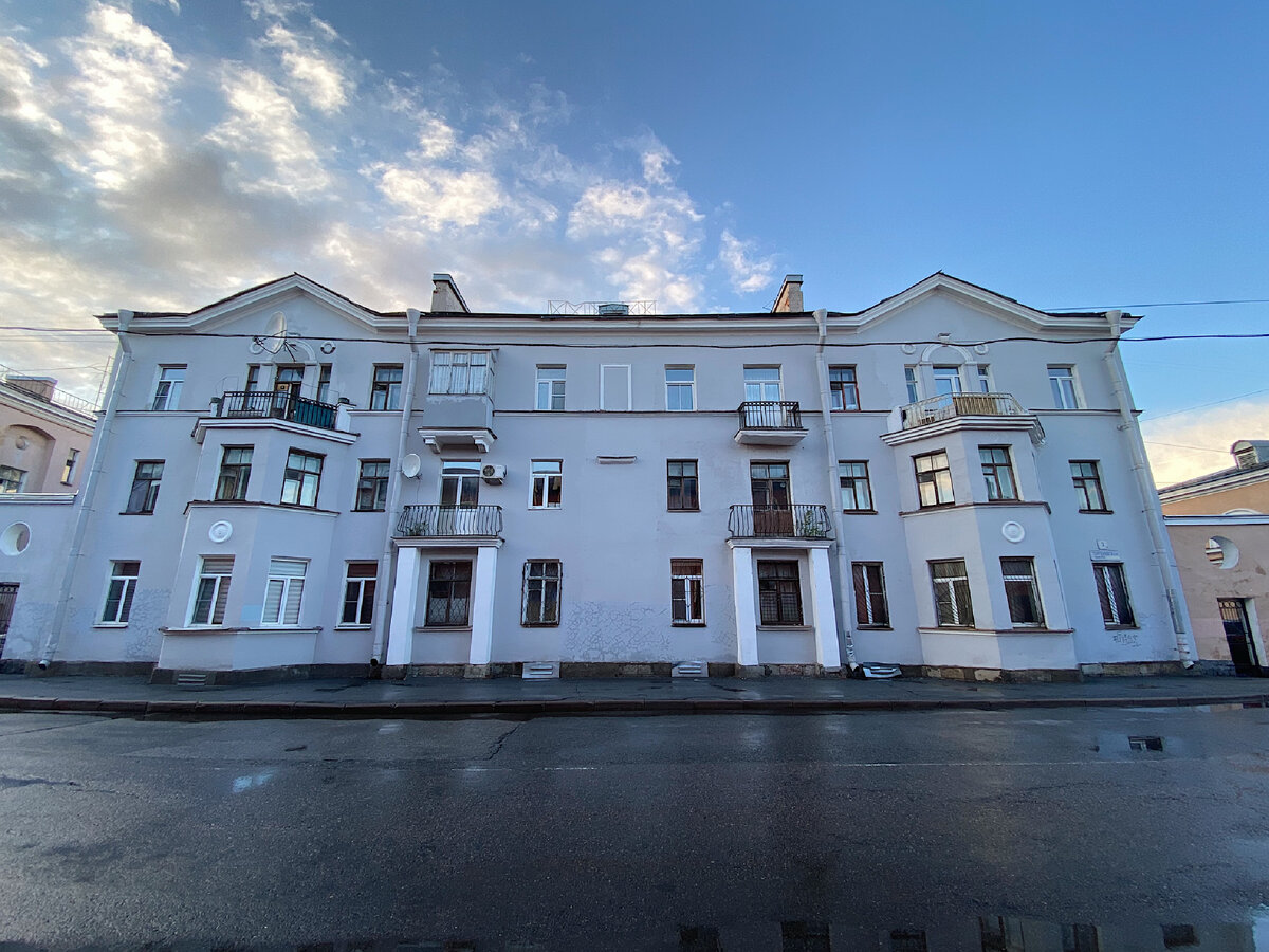 Тургеневский переулок