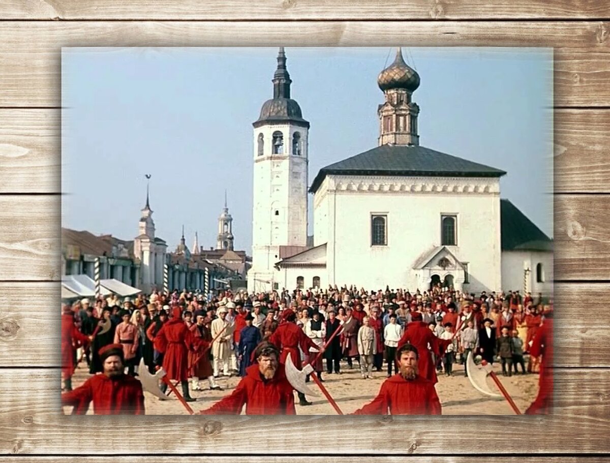 Кадр из фильма "Женитьба Бальзаминова"