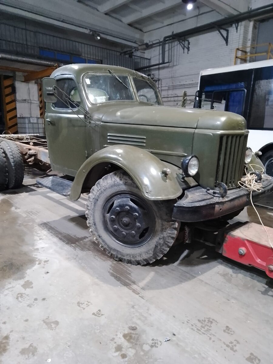 Зил-164, он же Захар