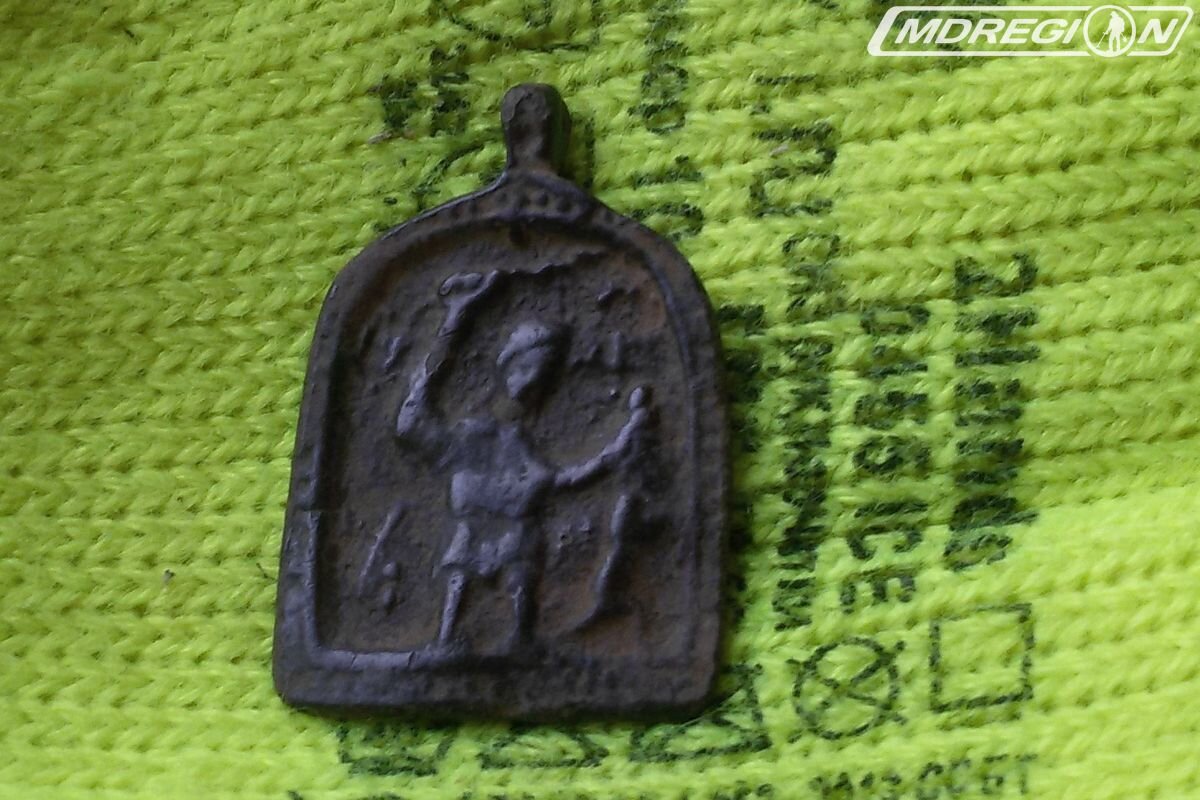 Бесогон песня девочки. Кабинет михалкова бесогон. Кабинет никиты михалкова. Бесогон. Бесогон песня девочки.