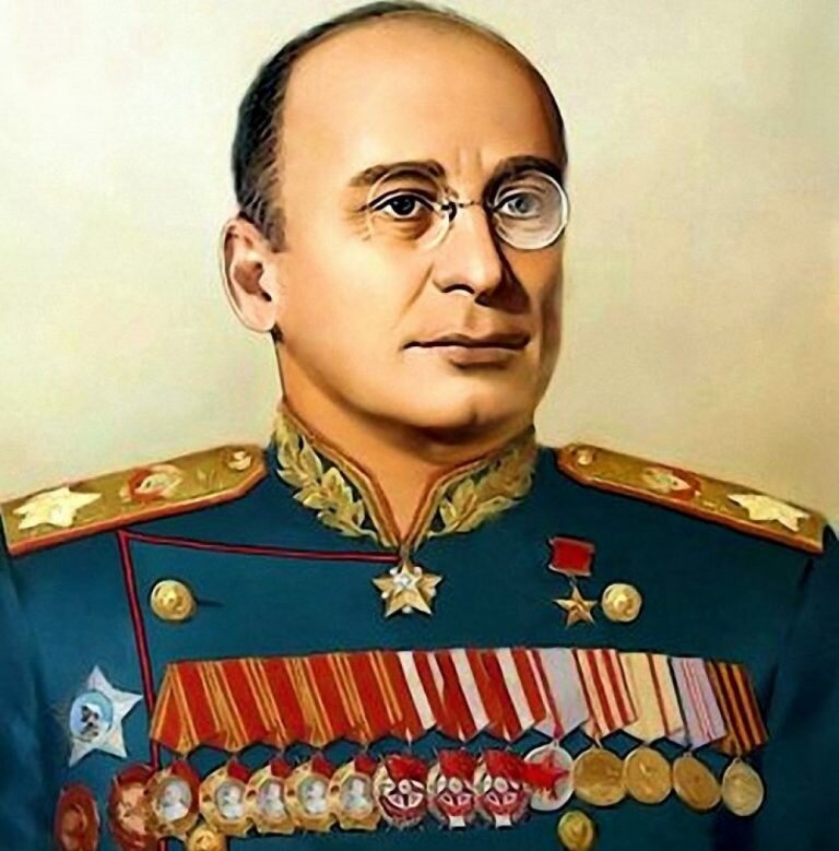 Лаврентий Павлович Берия (1899 - 1953 гг)