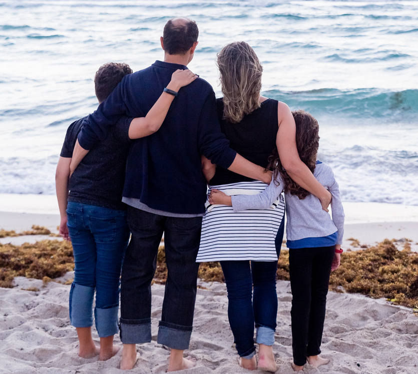 Семья и близкие люди - это важное подспорье в любом деле. Фото автора Patricia Prudente Unsplash, Unsplash License 