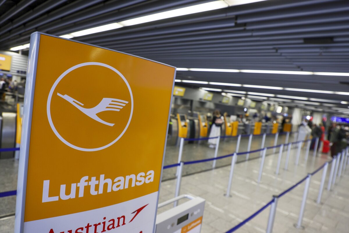 Lufthansa отменит 678 рейсов во Франкфурт и 345 рейсов в Мюнхен 27 июля. Фотограф: Алекс Краус/Bloomberg