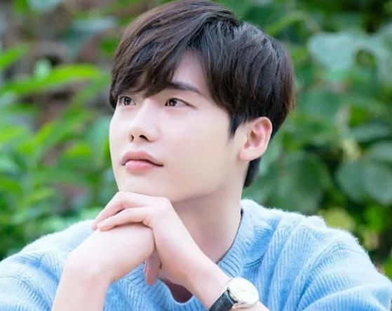 Кадр из дорамы "Фея тяжелой атлетики Ким Бок Чжу"