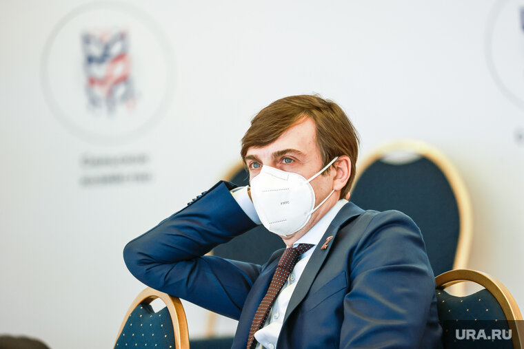    Министр приедет поздравить учителей