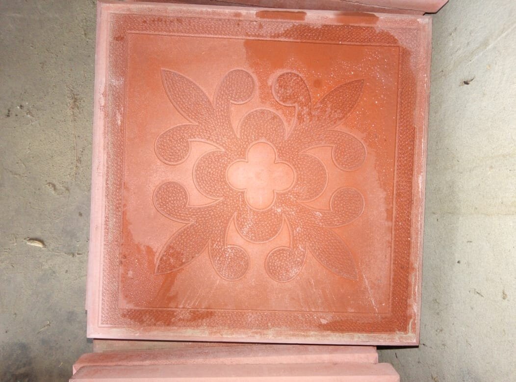 Вот такую взяли на ступеньки