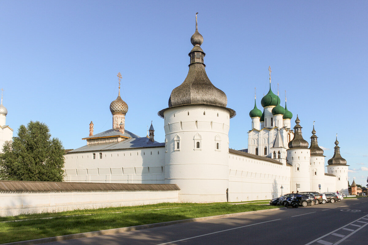 Серпуховский Кремль. Второй Кремль в России. Самая известная и красивейшая часть Иваново это древний Кремль.