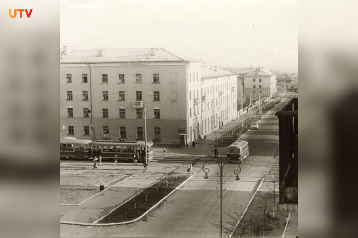 Ufa, Revolyutsionnaya st house 62. Apartment house
