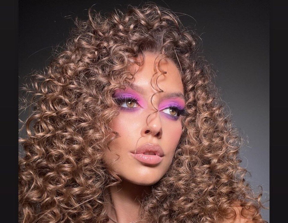     В новом образе не сразу можно узнать Дарью Гончаревич. Фото: соцсети.