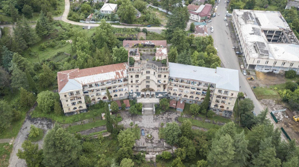 Санаторий «Тбилиси» был куплен компанией «Акам»