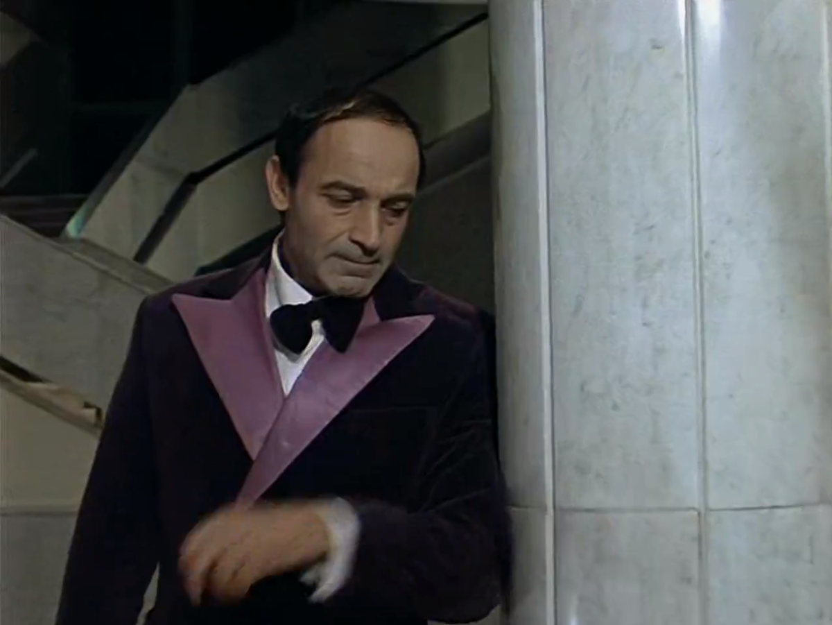 Аполлон митрофанович сатанеев чародеи. Аполлон митрофанович сатанеев чародеи. Аполлон митрофанович сатанеев чародеи. Сатанеев в чародеях. Валентин гафт в фильме чародеи.