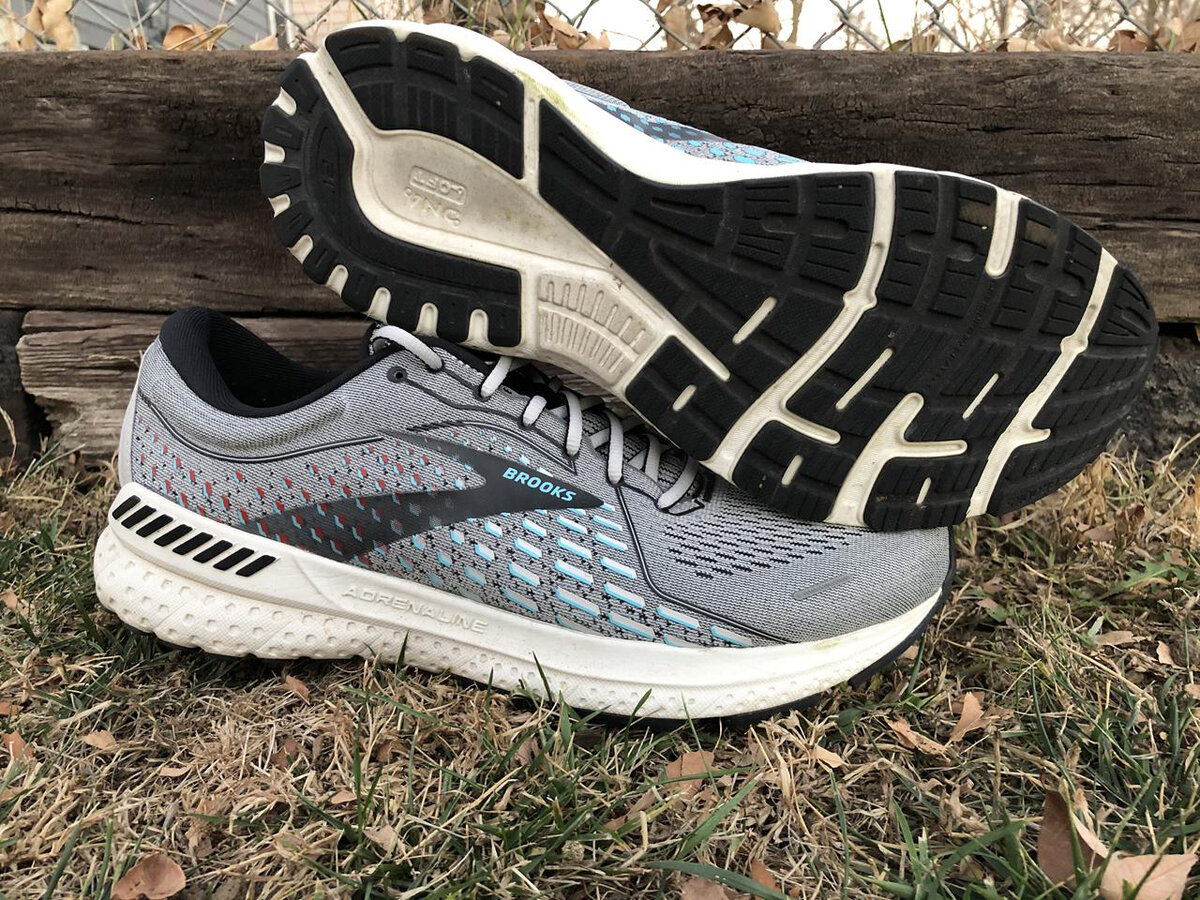 Brooks adrenaline gts deals 21