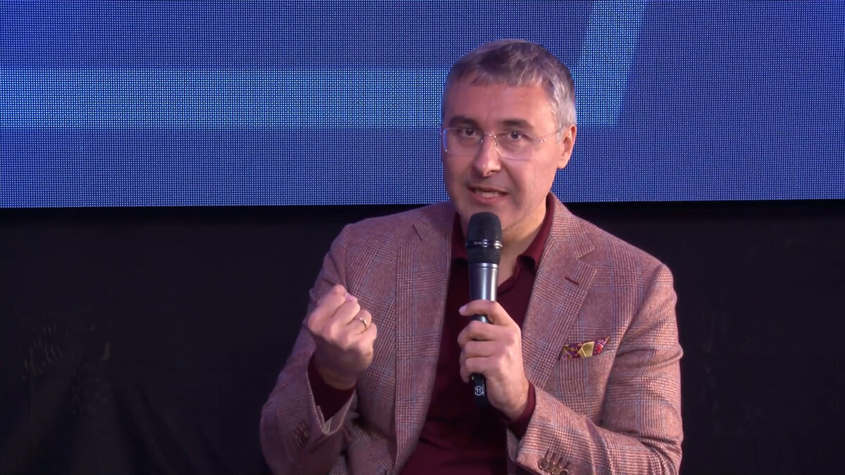 Источник: Скриншот из видео / Public Talk с Министром науки и высшего образования Российской Федерации - Валерием Фальковым / https://vk.com/video-198432432_456239104