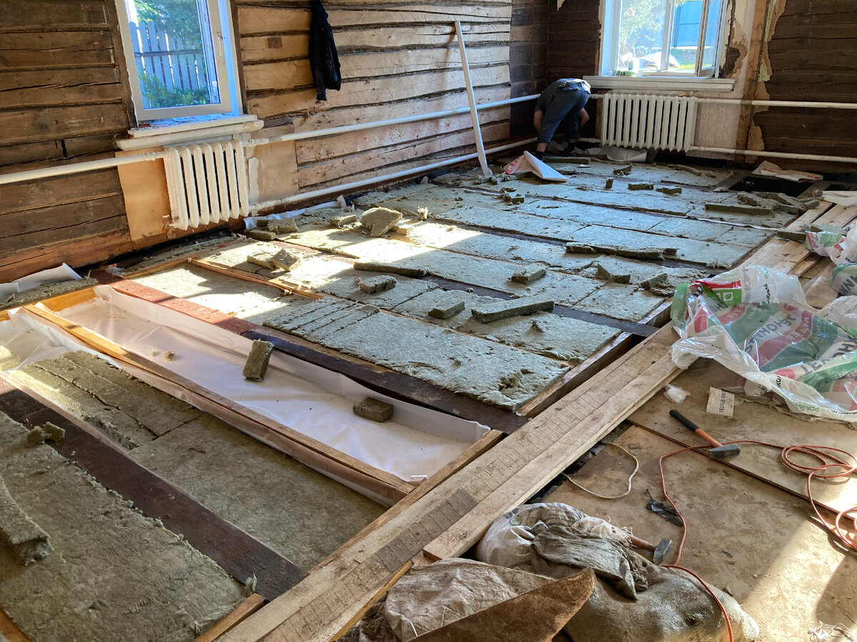 Монтаж утеплителя.