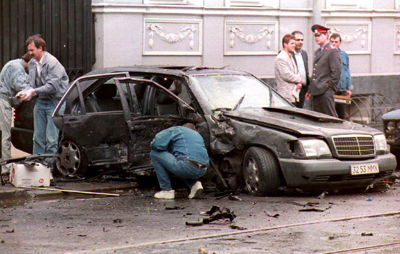 Фото покушения. Покушение на Бориса Березовского 1994.