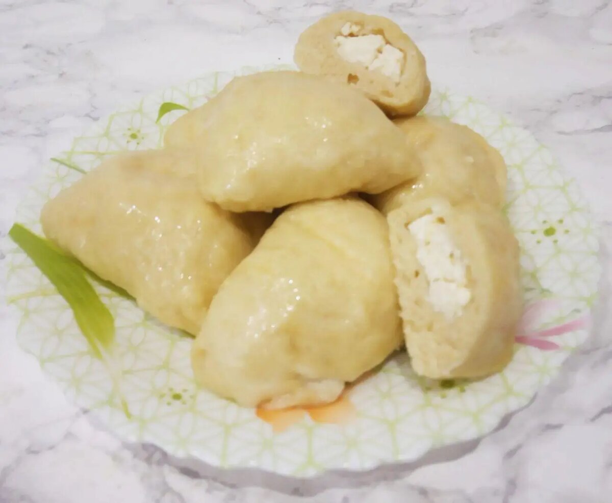 Вареники с творожной начинкой