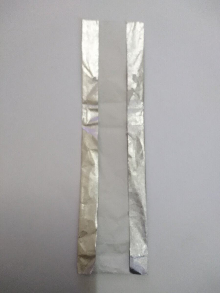 Отрезаем полоски по линии изгиба