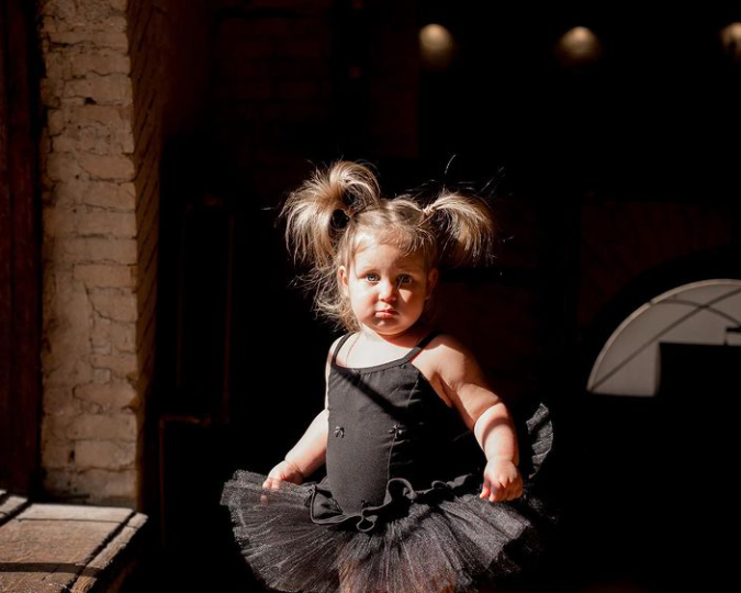 Как в такой милой, кудрявой, нежной и маленькой девочке живет сильный и властный Лев, рассказываю