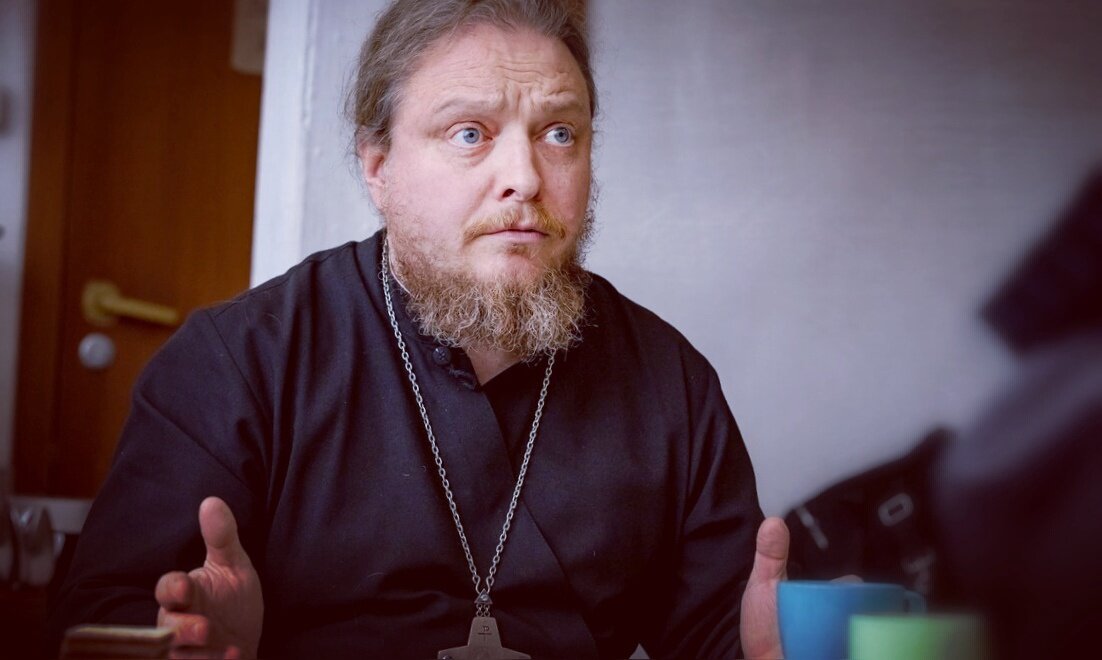 Фёдор Бородин — протоиерей, настоятель московского храма Космы и Дамиана на Маросейке, публицист, писатель, общественный деятель, отец восьмерых детей.