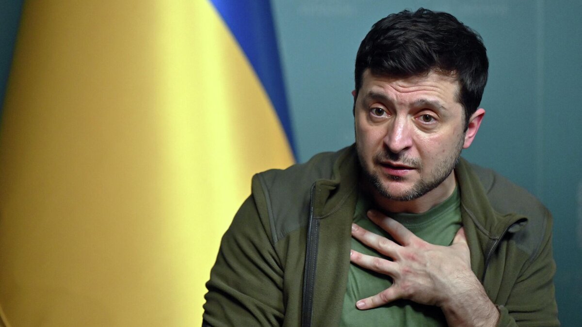700 тысяч! Интересно, врет или правда?