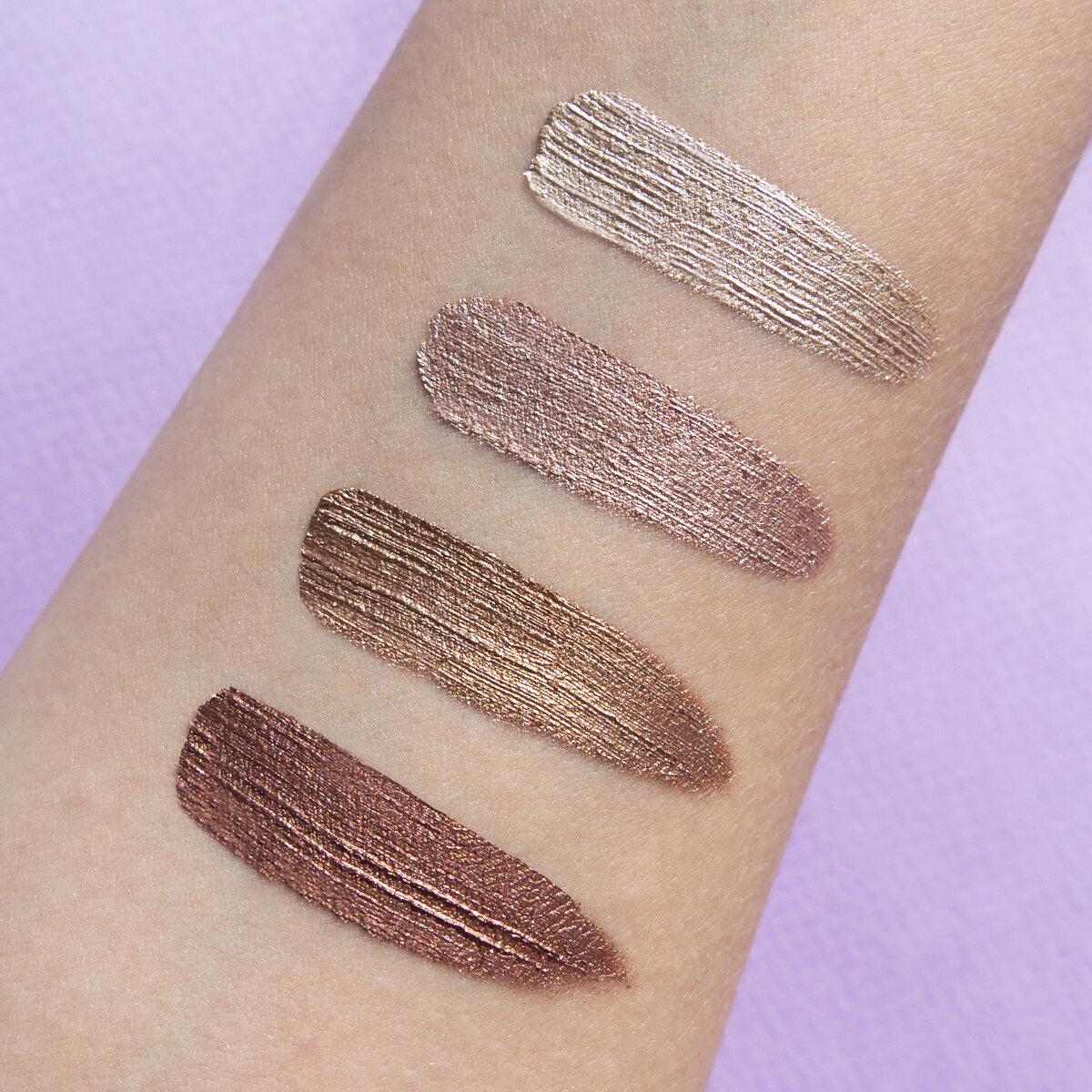 Кремовые тени LATTE BEAUTY MUSE